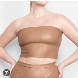 SKIMS Faux Leather Crop Top Sienna L